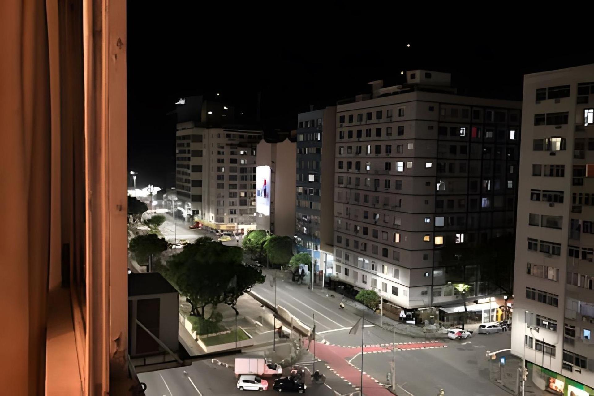 Apartamento Em Copacabana Com Vista Lateral Do Mar Рио-де-Жанейро Экстерьер фото