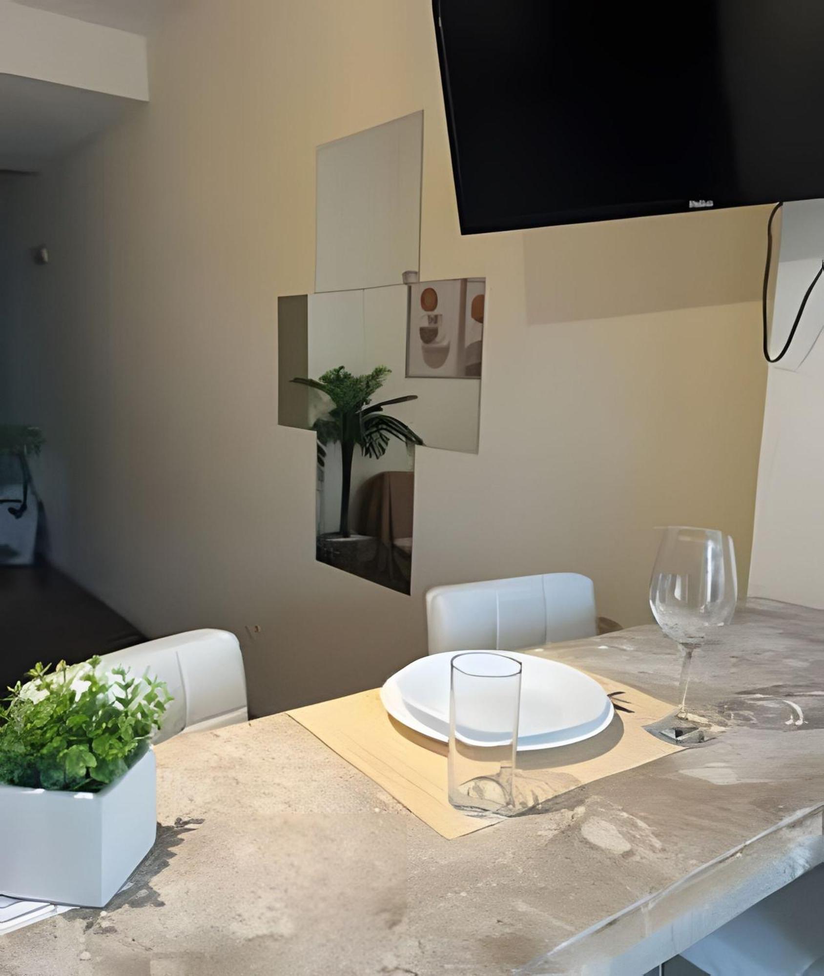 Apartamento Em Copacabana Com Vista Lateral Do Mar Рио-де-Жанейро Экстерьер фото